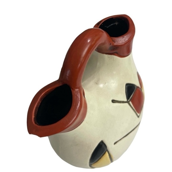 INDIAN WEDDING PITCHER
Vase Glazed Pottery Native
American - Picture 7 of 13